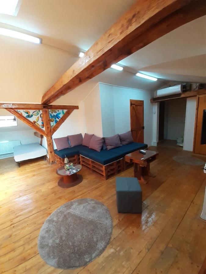 Mm City Center Apartments Skopje Bagian luar foto